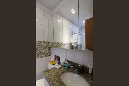 Apartamento à venda com 68m², 2 quartos e 1 vagaQuarto 1 - Suíte Banheiro 