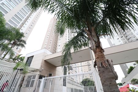 Apartamento para alugar com 100m², 4 quartos e 2 vagasFachada
