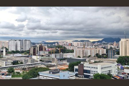 Apartamento para alugar com 100m², 4 quartos e 2 vagasVista