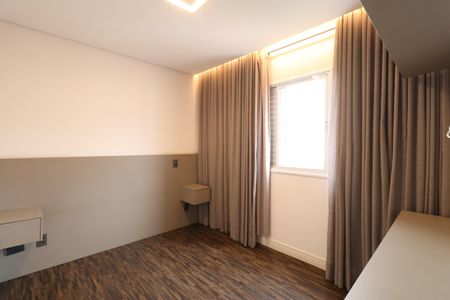 Apartamento para alugar com 100m², 4 quartos e 2 vagasSuíte 1