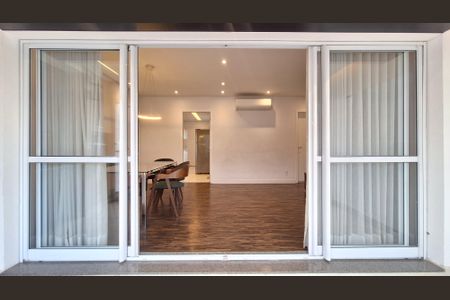 Apartamento para alugar com 100m², 4 quartos e 2 vagasDetalhe