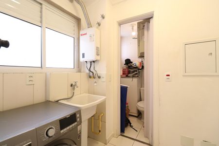 Apartamento para alugar com 100m², 4 quartos e 2 vagasÁrea e banheiro de Serviço