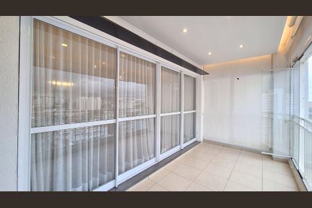 Apartamento para alugar com 100m², 4 quartos e 2 vagasVaranda