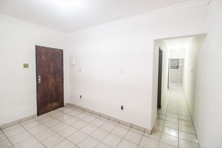 Sala de casa para alugar com 3 quartos, 125m² em Vila Janete, Carapicuíba