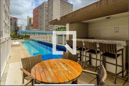 Apartamento à venda com 37m², 1 quarto e sem vagaPiscina