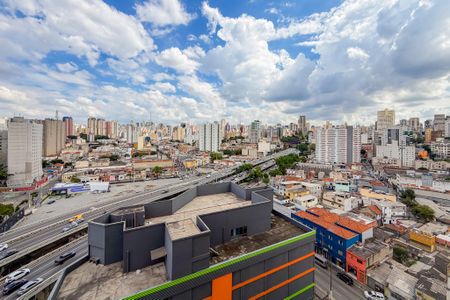 Apartamento à venda com 37m², 1 quarto e sem vagaSala - Varanda