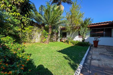 Casa à venda com 3 quartos, 183m² em Alto de Pinheiros, São Paulo