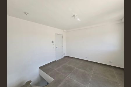 Apartamento para alugar com 110m², 3 quartos e 1 vagaSala 02
