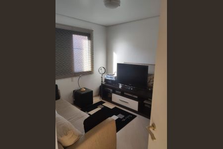 Apartamento à venda com 210m², 3 quartos e 3 vagasFoto 01