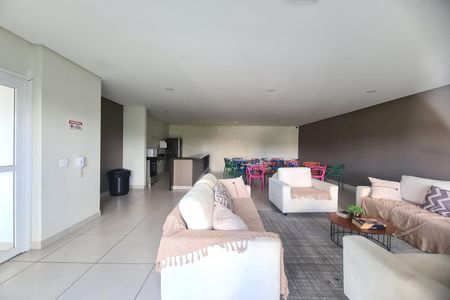 Apartamento à venda com 6m², 2 quartos e 1 vaga Apartamento à venda com 6m², 2 quartos e 1 vagaÁrea comum - Salão de festas