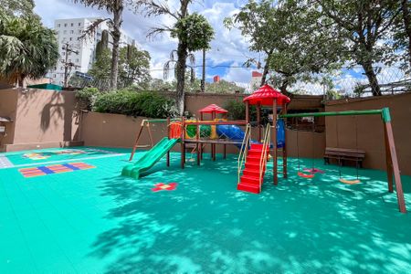 Apartamento para alugar com 50m², 2 quartos e 1 vagaPlayground