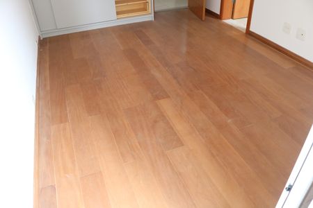 Apartamento para alugar com 230m², 3 quartos e 4 vagasSuíte