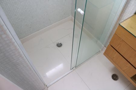 Apartamento para alugar com 230m², 3 quartos e 4 vagasBanheiro da Suíte 2