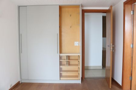 Apartamento para alugar com 230m², 3 quartos e 4 vagasSuíte