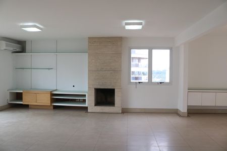 Apartamento para alugar com 230m², 3 quartos e 4 vagasSala