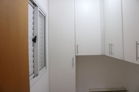 Apartamento para alugar com 230m², 3 quartos e 4 vagasÁrea de Serviço
