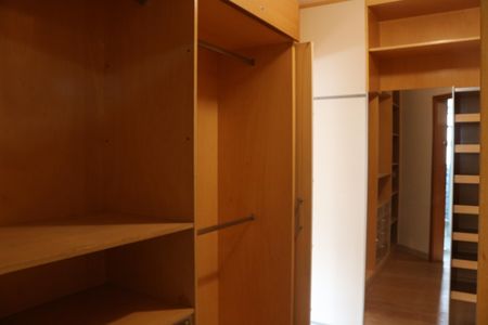 Apartamento para alugar com 230m², 3 quartos e 4 vagasSuíte 2