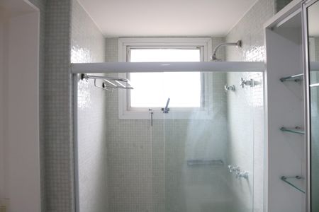 Apartamento para alugar com 230m², 3 quartos e 4 vagasBanheiro da Suíte 2