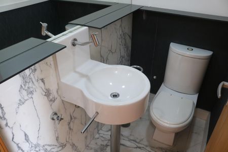 Apartamento para alugar com 230m², 3 quartos e 4 vagasLavabo