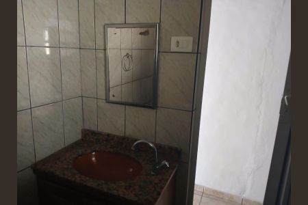 Casa para alugar com 85m², 2 quartos e 1 vaga Casa para alugar com 85m², 2 quartos e 1 vagaBanheiro