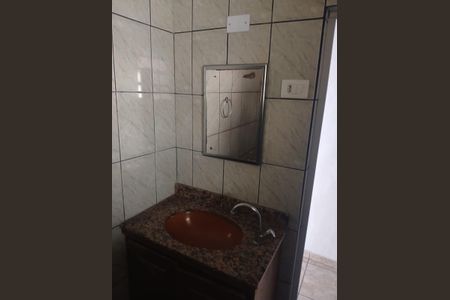 Casa para alugar com 85m², 2 quartos e 1 vaga Casa para alugar com 85m², 2 quartos e 1 vagaBanheiro