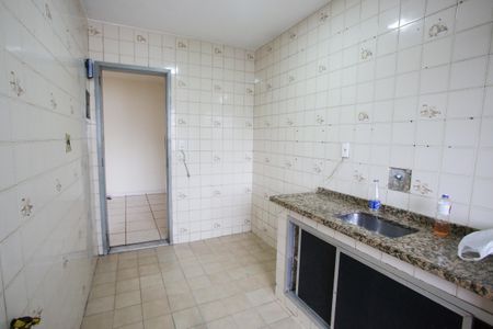Apartamento à venda com 54m², 2 quartos e 2 vagasCozinha