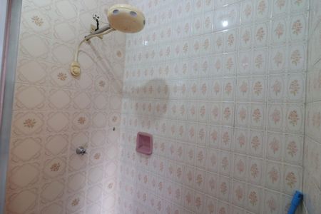 Casa para alugar com 180m², 3 quartos e 4 vagasBanheiro social