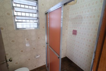 Casa para alugar com 180m², 3 quartos e 4 vagasBanheiro social