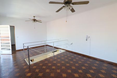 Casa para alugar com 180m², 3 quartos e 4 vagasSala