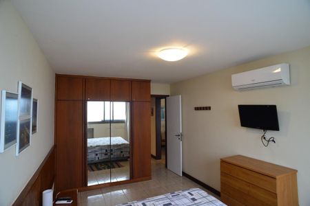 Apartamento à venda com 70m², 1 quarto e 1 vaga Apartamento à venda com 70m², 1 quarto e 1 vagaQuarto