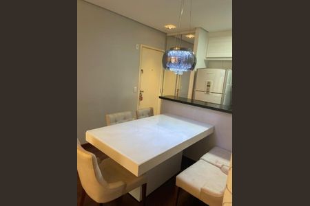 Apartamento à venda com 65m², 3 quartos e 1 vagaFoto 02
