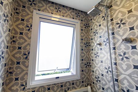 Apartamento à venda com 55m², 2 quartos e 1 vagaBanheiro 2