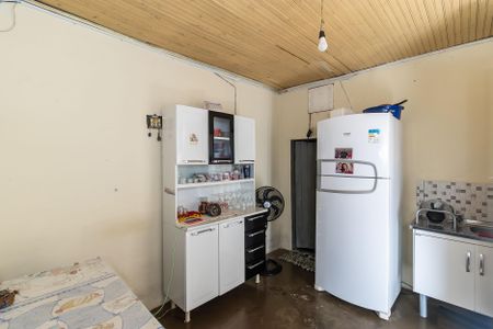 Casa à venda com 180m², 3 quartos e 2 vagas Casa à venda com 180m², 3 quartos e 2 vagasCozinha - Casa 2