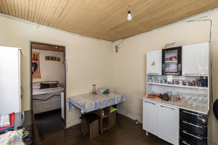 Casa à venda com 180m², 3 quartos e 2 vagas Casa à venda com 180m², 3 quartos e 2 vagasCozinha - Casa 2