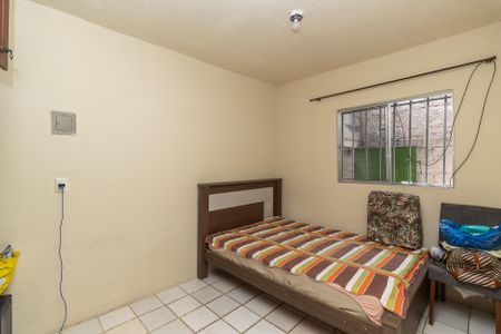 Casa à venda com 180m², 3 quartos e 2 vagas Casa à venda com 180m², 3 quartos e 2 vagasQuarto 1 - Casa 1