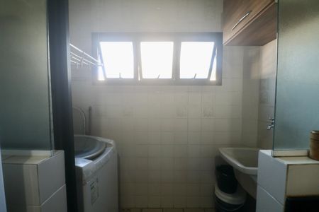 Apartamento para alugar com 66m², 2 quartos e 1 vagaÁrea de Serviço
