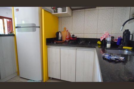 Casa à venda com 189m², 3 quartos e 3 vagasCozinha 