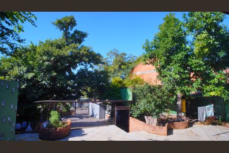 Casa à venda com 189m², 3 quartos e 3 vagasVista do pátio 