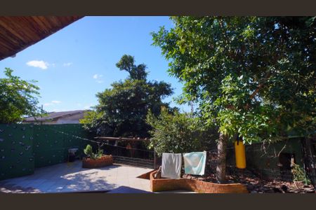 Casa à venda com 189m², 3 quartos e 3 vagasVista do pátio 