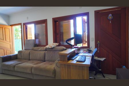 Casa à venda com 189m², 3 quartos e 3 vagasSala 