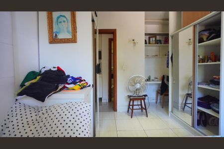 Quarto 1 de casa à venda com 3 quartos, 189m² em Vila Joao Pessoa, Porto Alegre