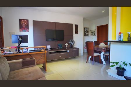 Sala  de casa à venda com 3 quartos, 189m² em Vila Joao Pessoa, Porto Alegre