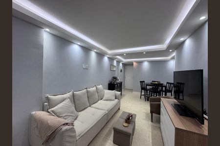 Apartamento à venda com 87m², 2 quartos e 2 vagasSala