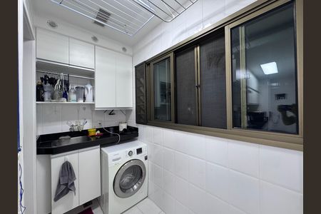 Apartamento à venda com 87m², 2 quartos e 2 vagasCozinha e Área de Serviço