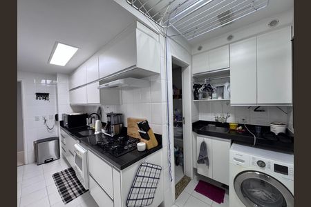 Apartamento à venda com 87m², 2 quartos e 2 vagasCozinha e Área de Serviço