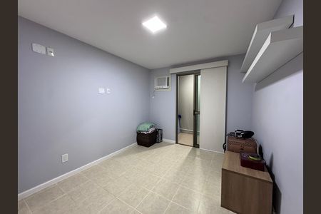 Apartamento à venda com 87m², 2 quartos e 2 vagasQuarto 