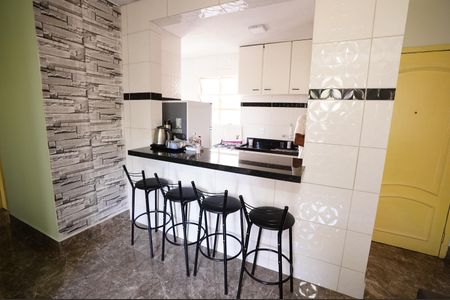 Apartamento para alugar com 3 quartos, 62m² em Vila Santa Rita, Goiânia