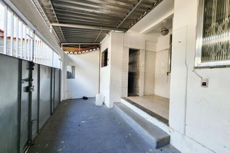 Casa de condomínio para alugar com 115m², 3 quartos e 2 vagasÁrea de Serviço 