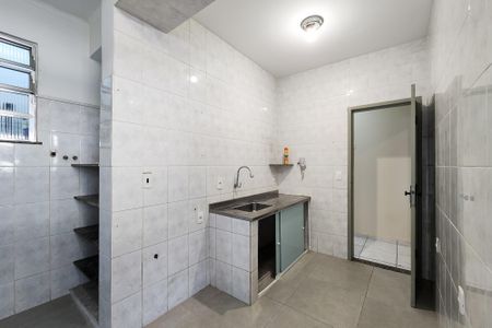 Casa de condomínio para alugar com 115m², 3 quartos e 2 vagasCozinha 