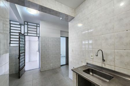 Casa de condomínio para alugar com 115m², 3 quartos e 2 vagasCozinha 